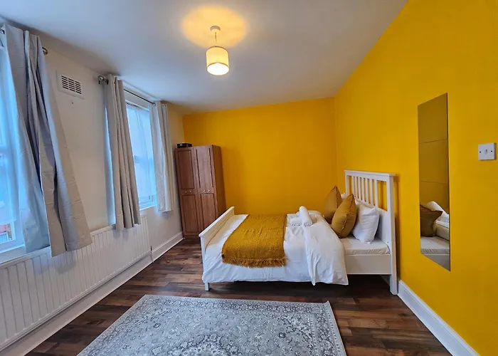 Apartment Near Spitalfields
